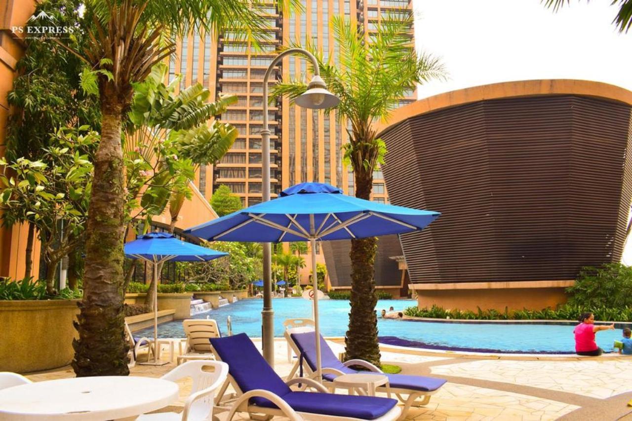 Residence Suite At Berjaya Times Square Kl Куала Лумпур Екстериор снимка