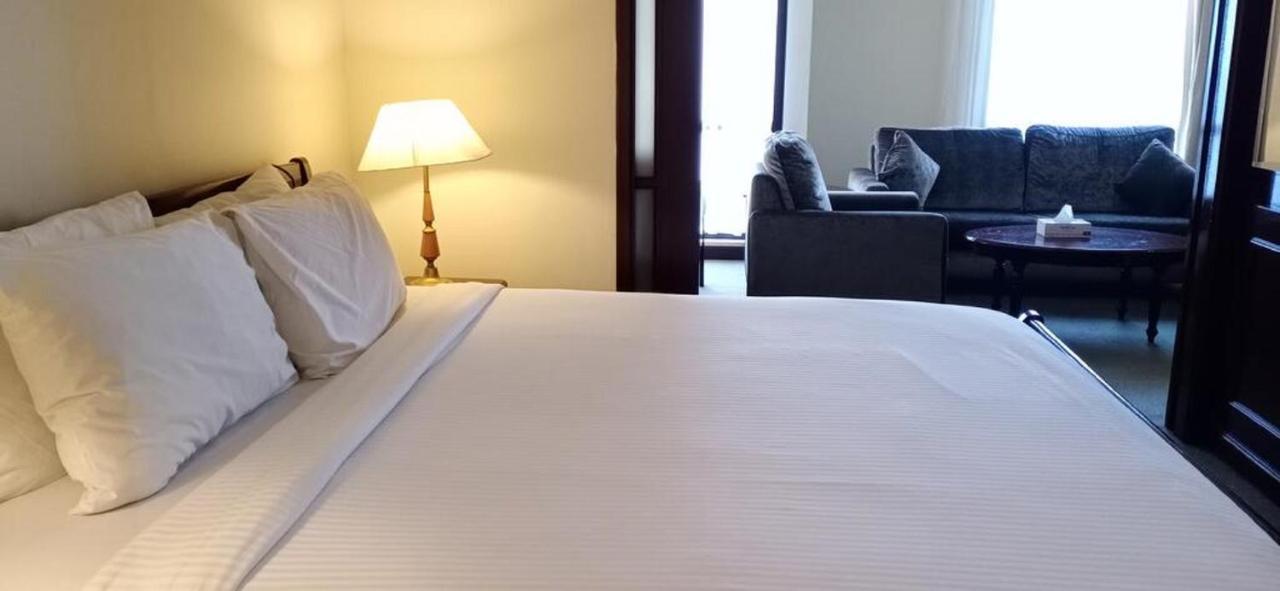 Residence Suite At Berjaya Times Square Kl Куала Лумпур Екстериор снимка