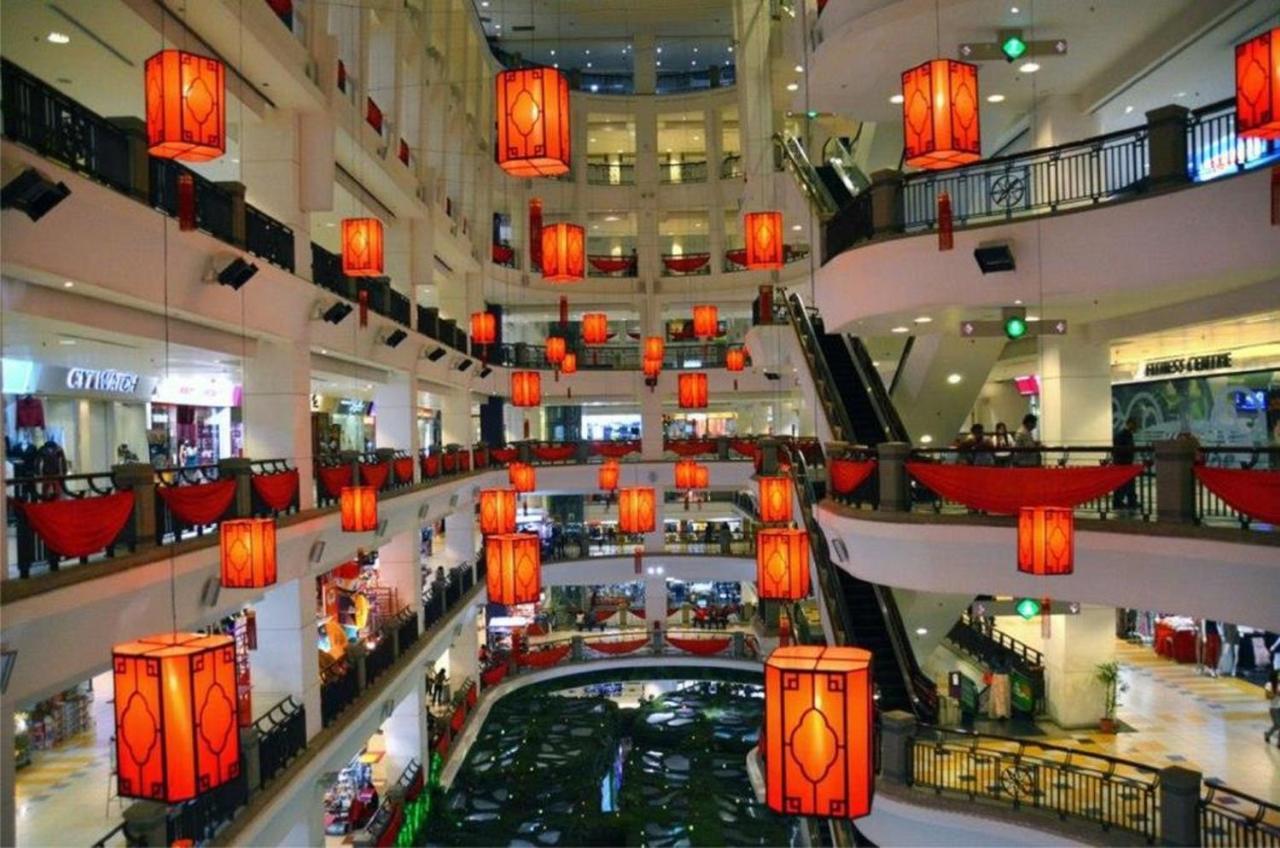 Residence Suite At Berjaya Times Square Kl Куала Лумпур Екстериор снимка