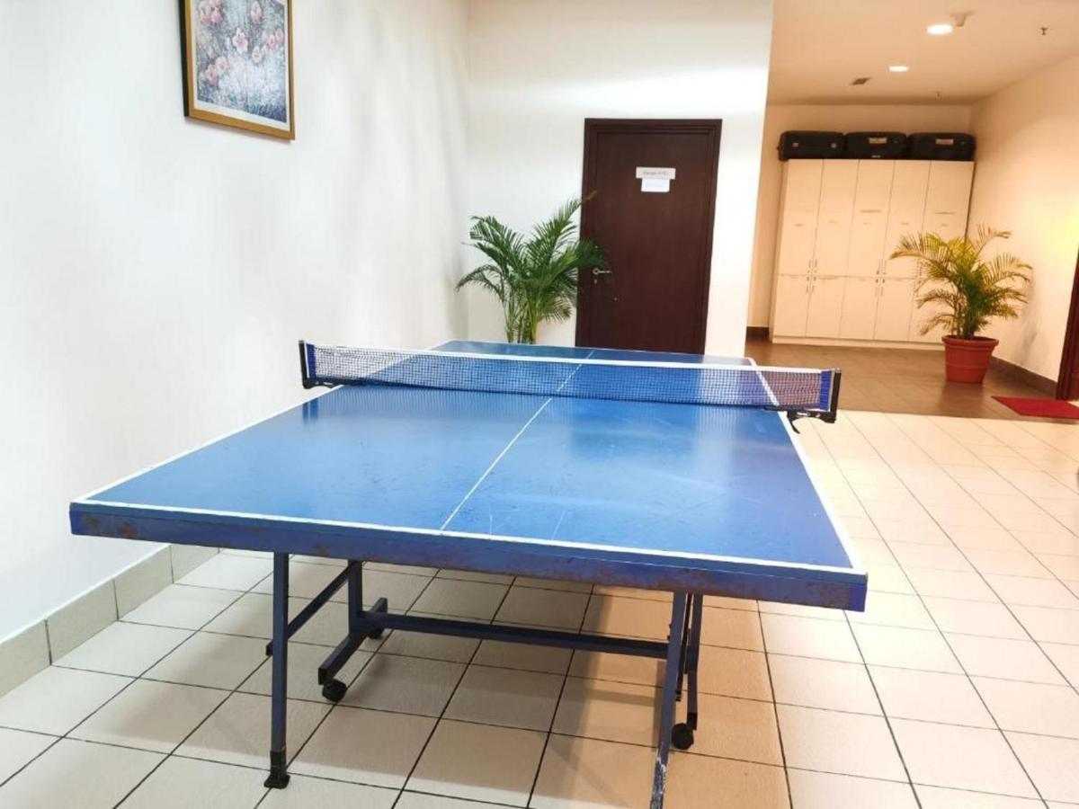 Residence Suite At Berjaya Times Square Kl Куала Лумпур Екстериор снимка