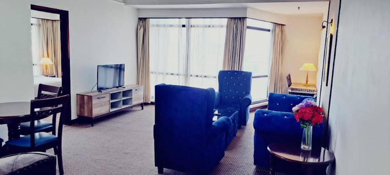 Residence Suite At Berjaya Times Square Kl Куала Лумпур Екстериор снимка