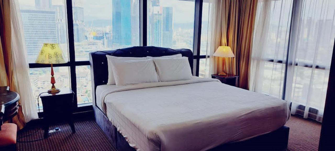 Residence Suite At Berjaya Times Square Kl Куала Лумпур Екстериор снимка