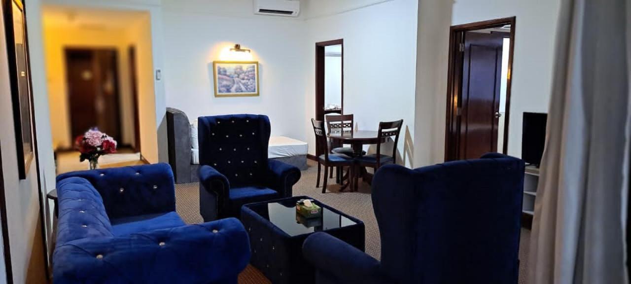 Residence Suite At Berjaya Times Square Kl Куала Лумпур Екстериор снимка