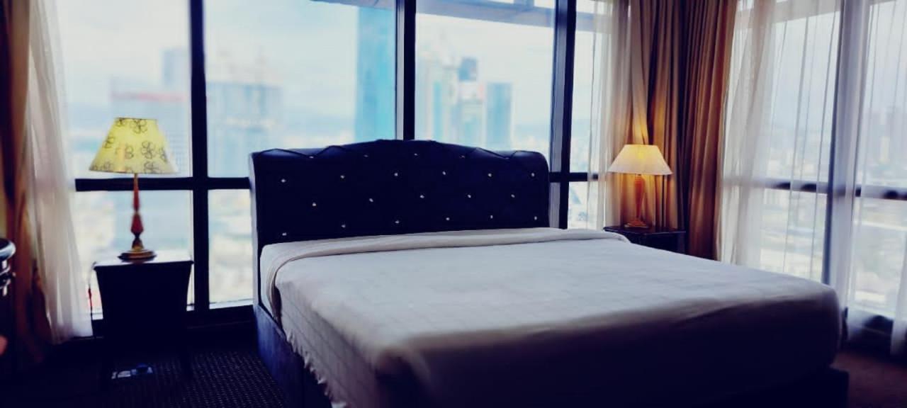 Residence Suite At Berjaya Times Square Kl Куала Лумпур Екстериор снимка