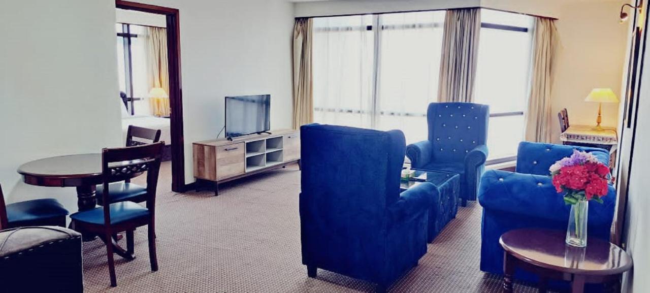 Residence Suite At Berjaya Times Square Kl Куала Лумпур Екстериор снимка